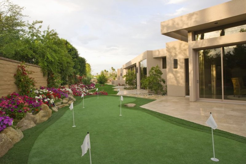 Mini golf course in Palm Springs garden